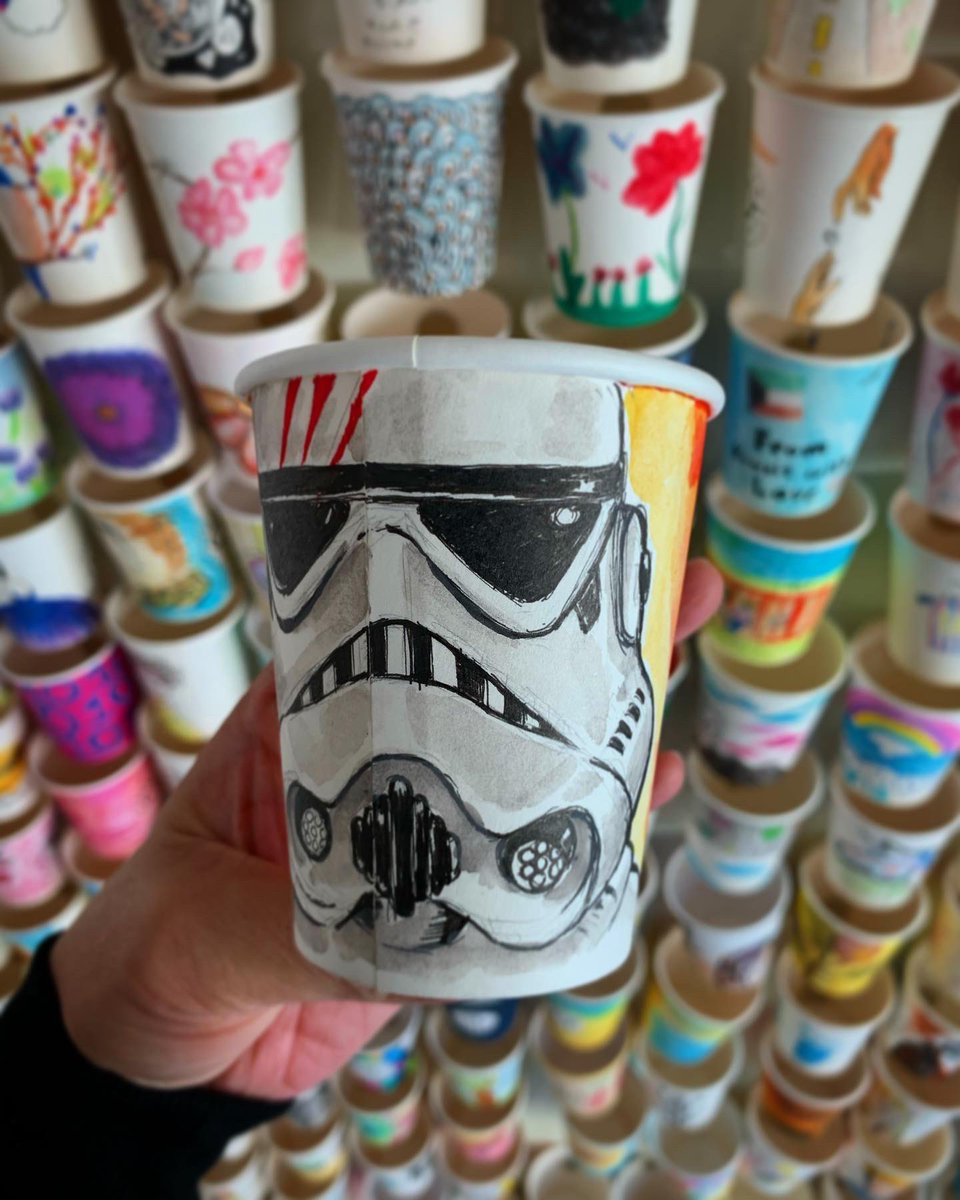tetbautista's tweet photo. ❤️ this cafe 👌🏼#sketchartcafedubai #sketchart #coffeecupart #coffeeart #stormtrooper #cafe #artistsoninstagram #dxbartist #illustrator #sketch #art #drawing #dxb #mydxb #artcafe #dubai #tetbow https://t.co/EfbzvqHAWa