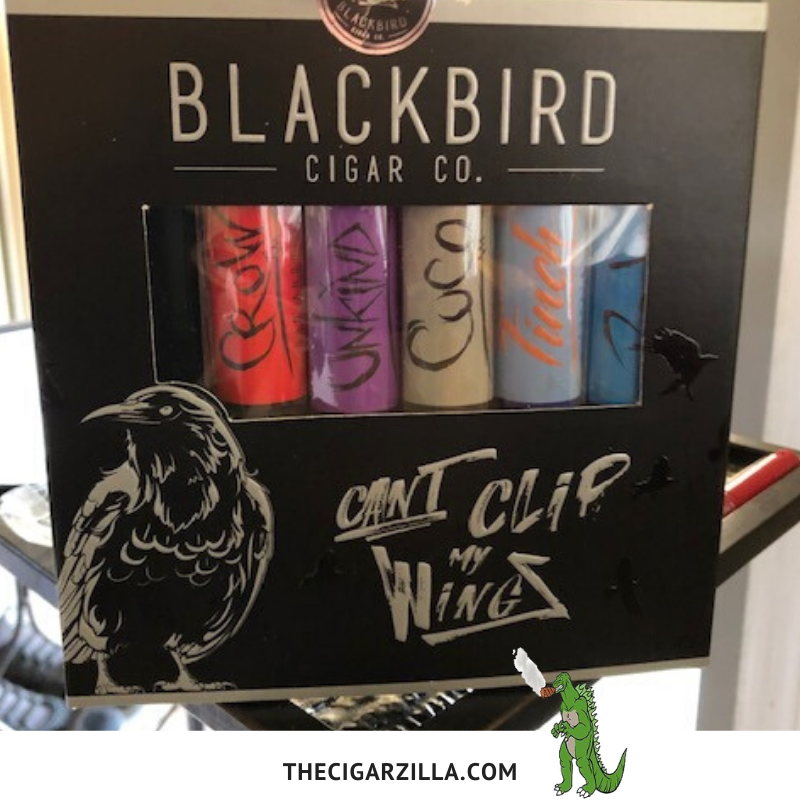CigarZilla's tweet photo. Blackbird Robusto 6 Pack Sampler includes:

1 – Finch

1 – Jackdaw

1 – Rook

1 – Unkind (Raven)

1 – Crow

1 – Coco 

Order them today!

-    -     -

#TheCigarZilla https://t.co/5SNCFEgmOs