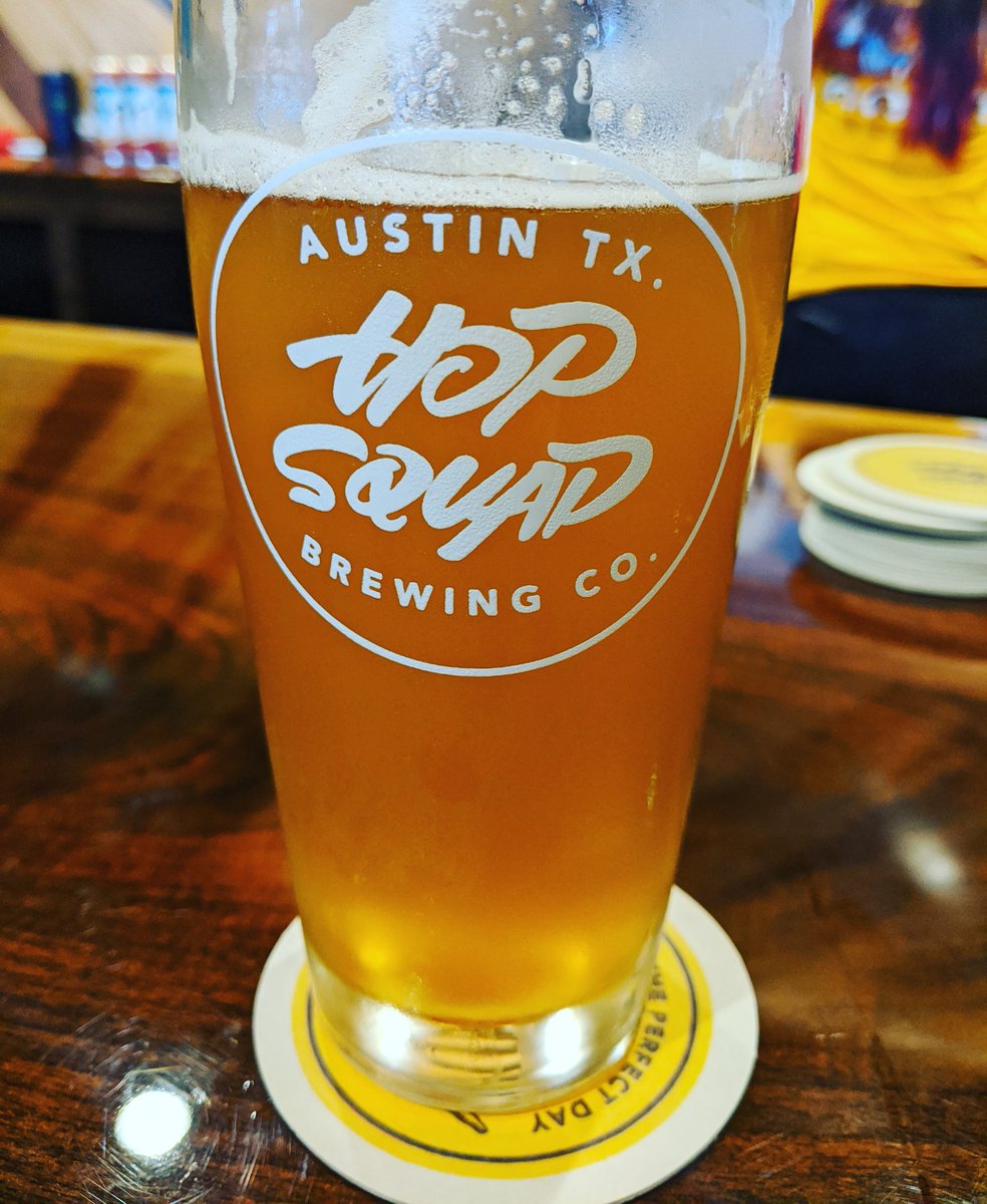 SnowLionBrewing's tweet photo. Getting to check out @HopsquadBrewing after a long wait. 😄 Trying the saison and it is delicious. If you like beer and are in the Austin area show this new brewery some love! 🍻♥️🍻
#craftbeer #austinbeer #hopsquad #saturdaybeers https://t.co/WI3dCeqKYE