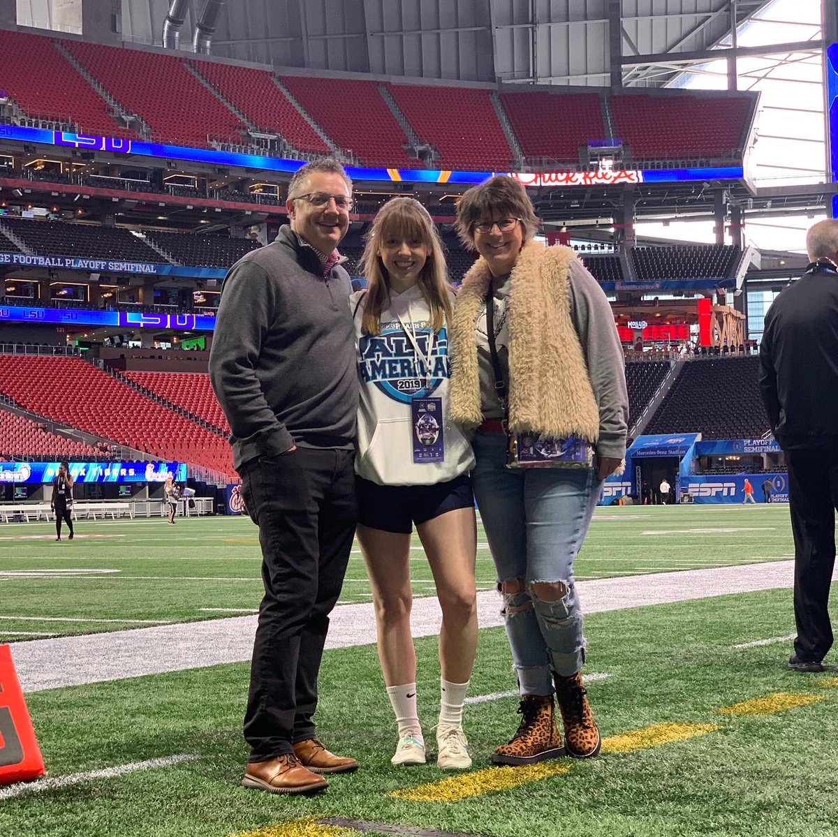 jaykhenry's tweet photo. #CFAPeachBowl https://t.co/rwTss52H0H
