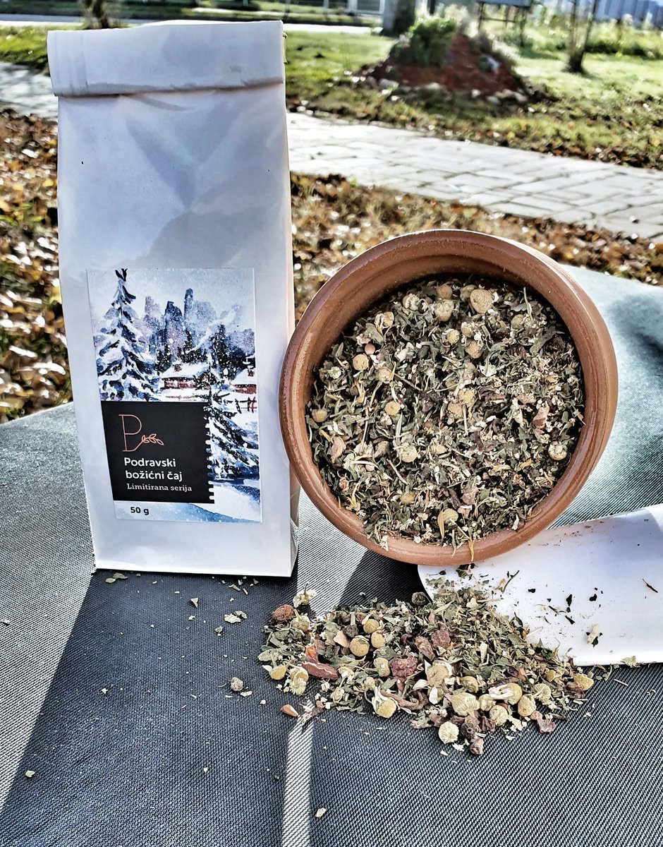 PampaTea's tweet photo. Christmas herbal tea blend mix with dryed fruit. What is your favorite dryed fruit for making teas?
#tea #dryedfruit #ilovetea #teablender #herbalist #makingtea #Christmas #2020 #koprivnica #podravina https://t.co/lgibXkUYl6