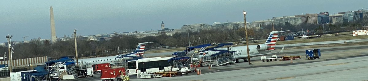 We are now providing Affordable, Convenient, and Safe Airport Transportation!!! 🚌✈️🌠