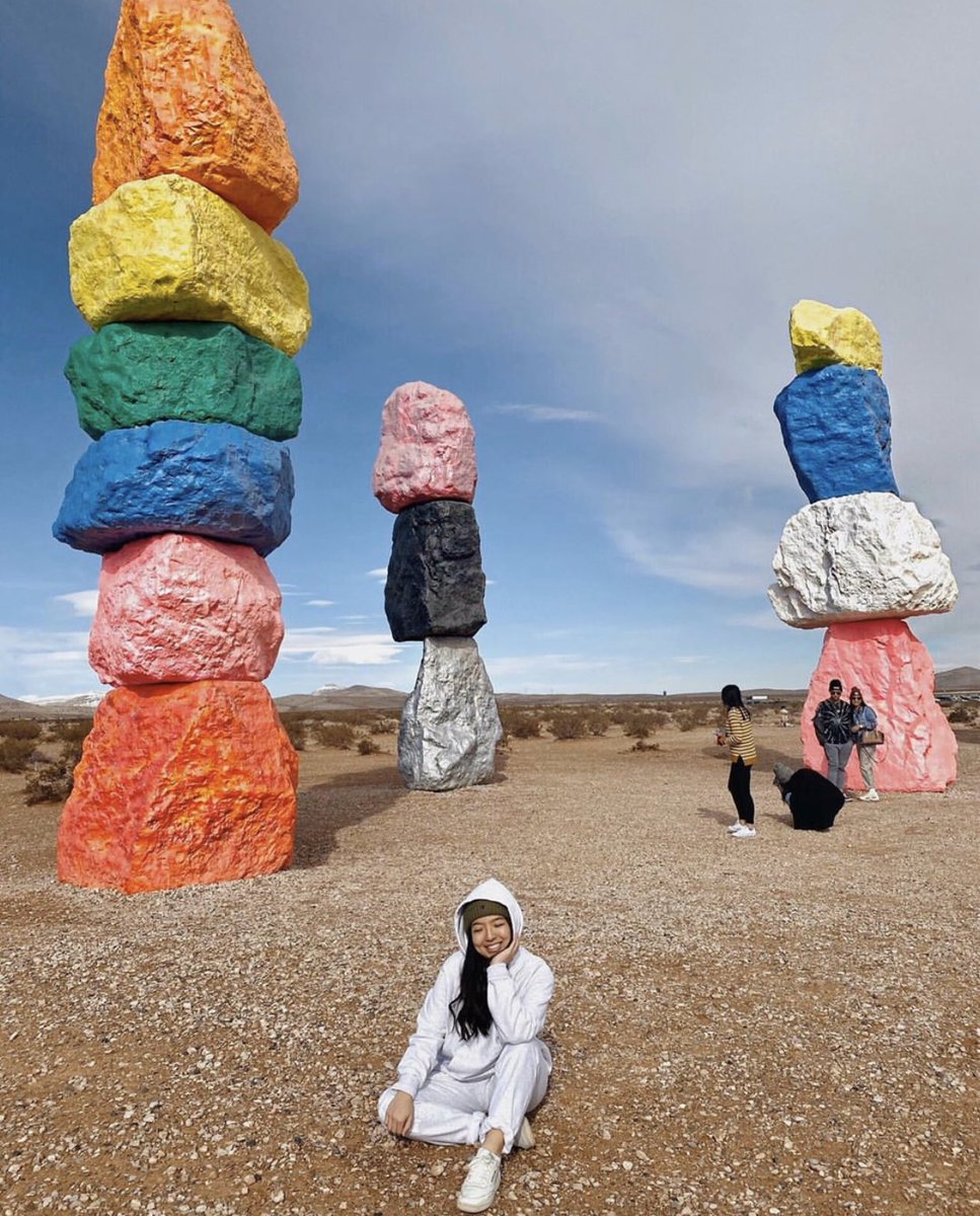 MIDDLE KID tweet media