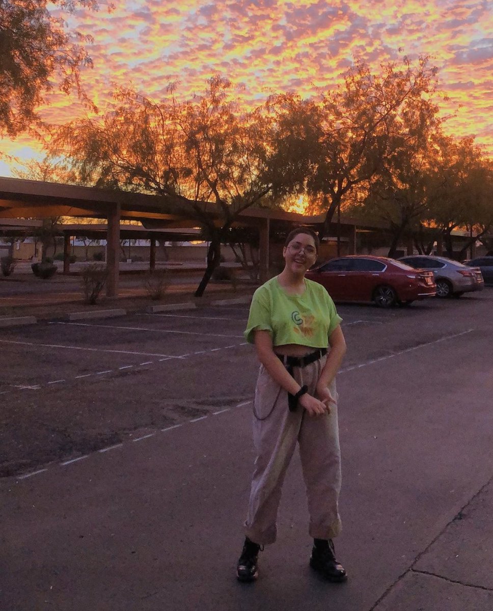 MIDDLE KID tweet media