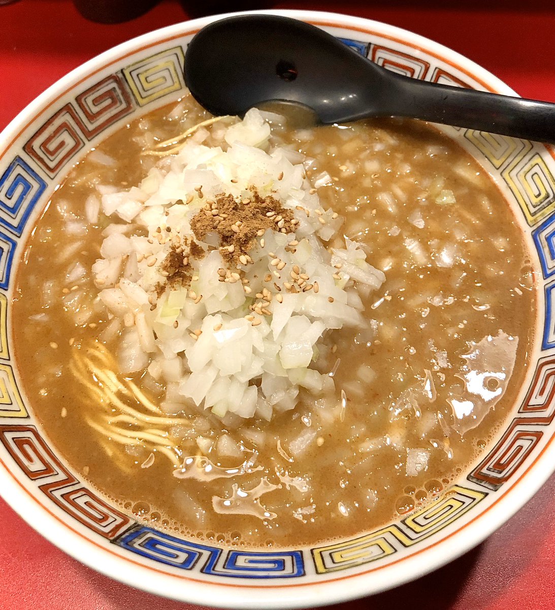 Toshiki Kobayashi على تويتر よく通ったなあ 味は本当に普通なんだけど 中毒性やばい 飯テロ 飯テロ加害者の会 飯テロサミット19 ラーメン らーめん 麺活 つけ麺クラブ 中華そばクラブ 長浜ラーメン 長浜ラーメン世田谷店 上北沢 八幡山 タマネギw