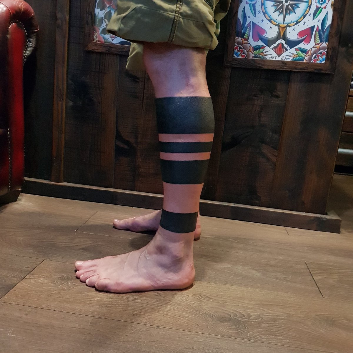 stevetattooer's tweet photo. Fun stuff from today and last one of the year! Cheers Dave #homewardboundtattoo #leighonsea #essex #blackworktattoos #tribaltattoos https://t.co/PS3AhyUr3j