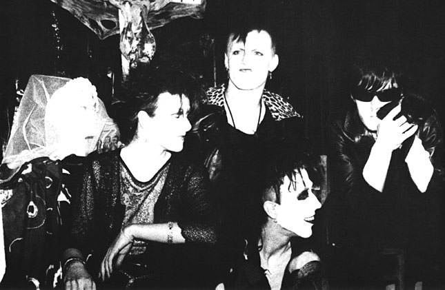 thedark80s's tweet photo. The Dark Eighties legendary NYE party is happening SO SOON!!!!! You can spend your NYE dancing to cult 80s hits, minimal wave, dark wave, post punk, goth, post punk + more! 

https://t.co/yuVir66KVN

https://t.co/DCg9Z6BUA0 https://t.co/364y7OwOSB