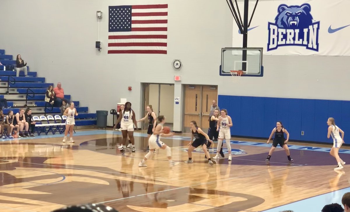 Against a tough Bexley team, our Lady Bears worked hard to defend the home court at here at 3140!! 

Final - Bears win 51-43!! 

@OBHSGBasketball <a href="/BerlinBearsAD/">Olentangy Berlin High School Athletic Dept</a>