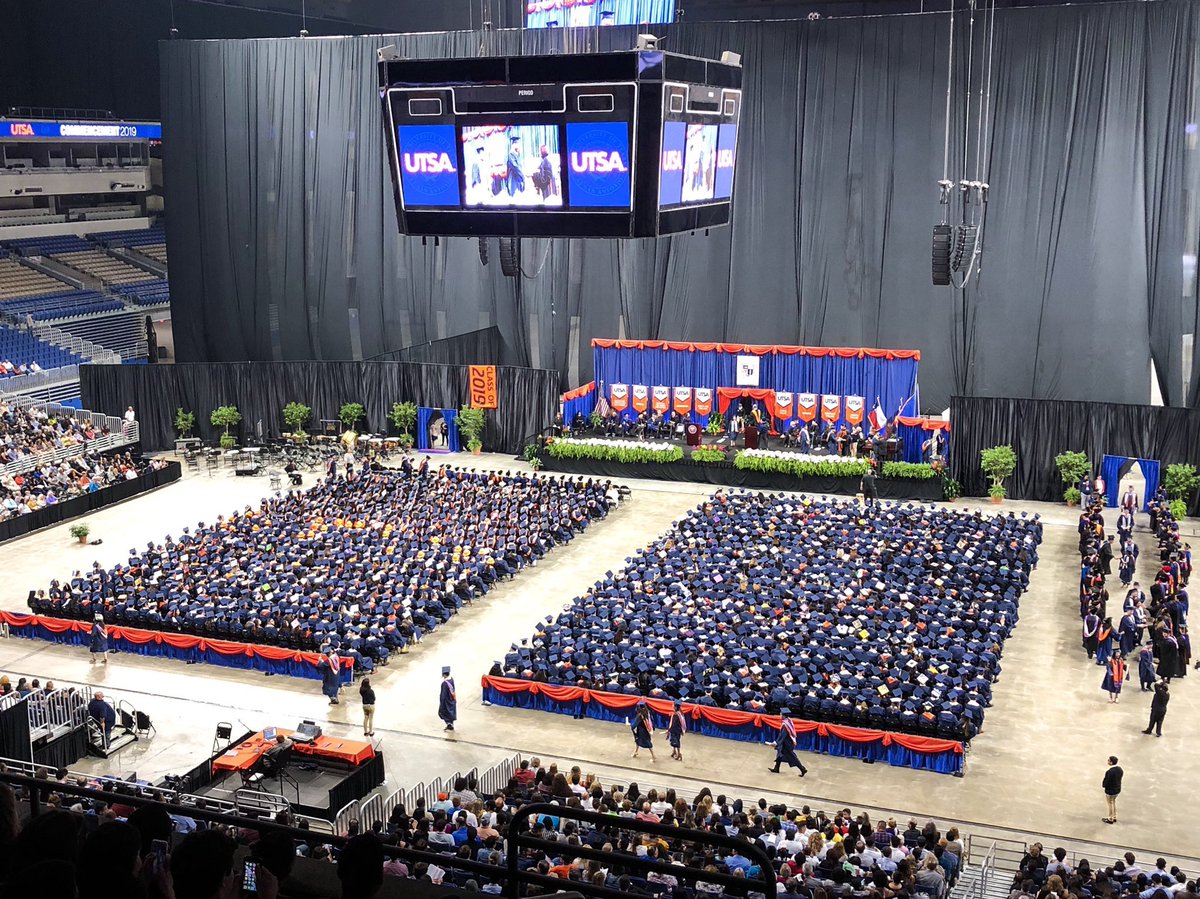 UTSA's tweet image. The largest graduating class in #UTSA’s history crossed the stage in May, with over 5,100 receiving their degrees 🎓 What a view we had of this historic ceremony! #UTSAGrad19 #UTSA50