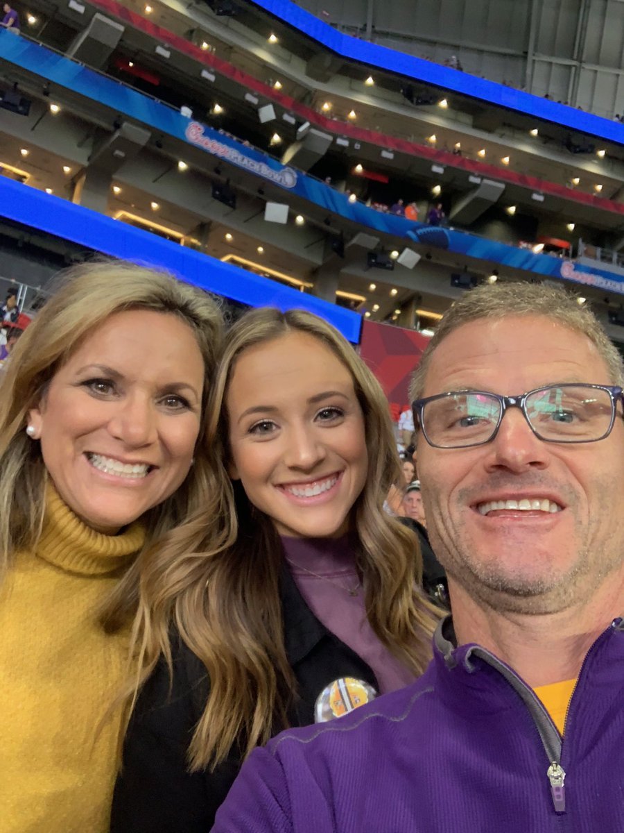ReneeHebert3's tweet photo. Peach Bowl ready! #GeauxTigers #PeachBowl https://t.co/Wm3msjxa9U