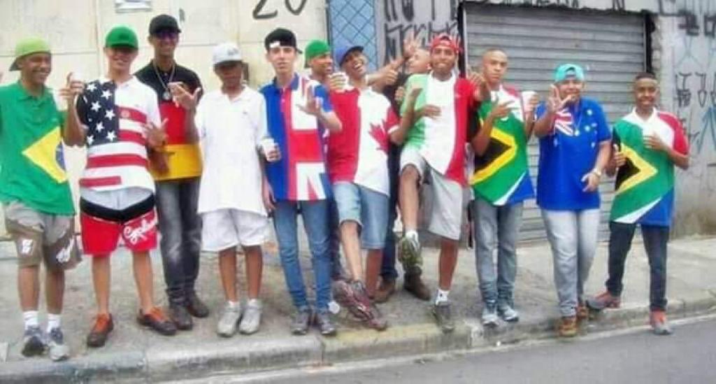 WBanhados18K's tweet photo. RT SE VOCÊ JÁ USOU UMA DESSE OU CONHECE ALGUÉM QUE JÁ USOU ❗🐊 https://t.co/nWLdtANNBQ