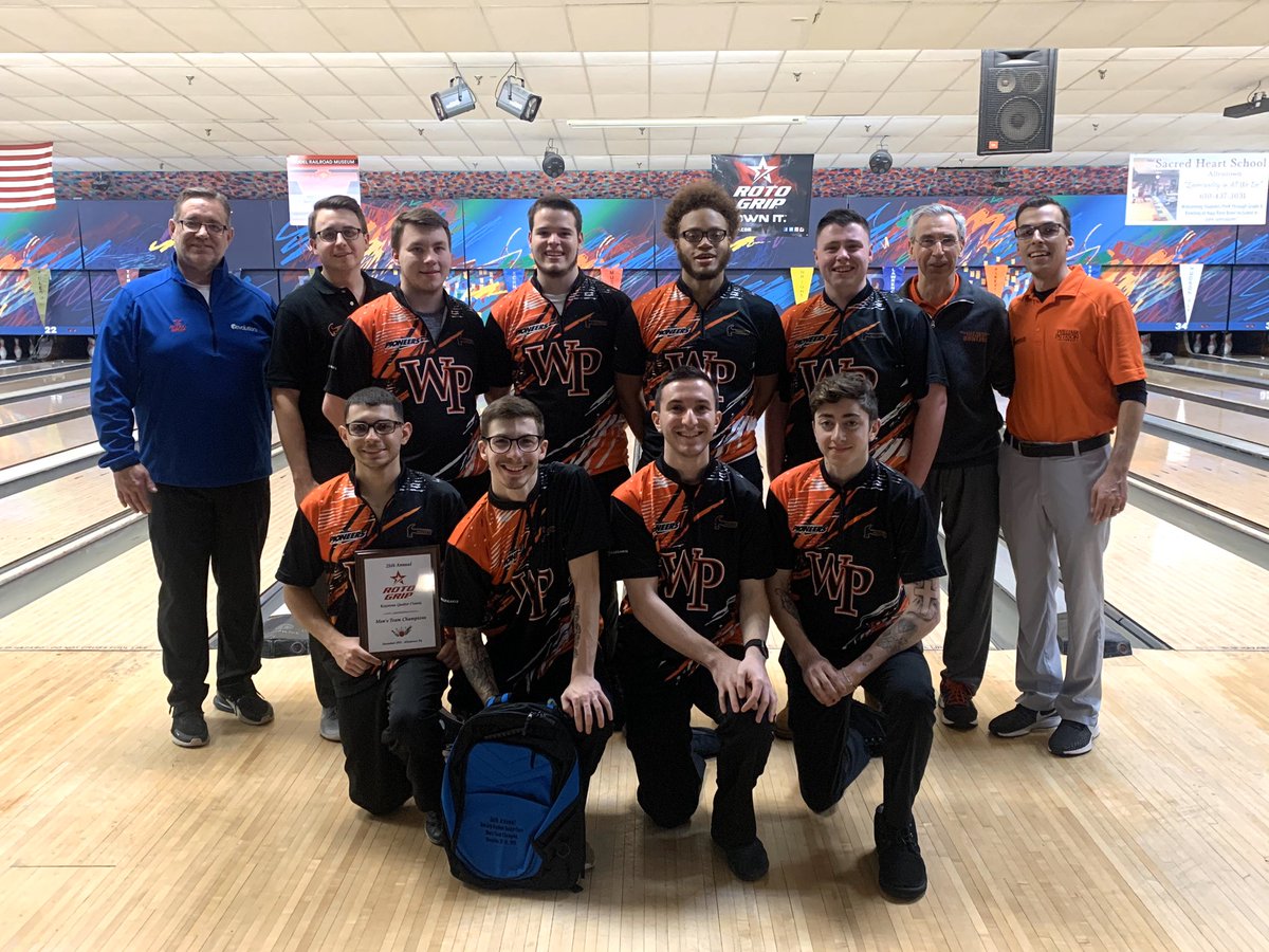 Keystone Quaker Classic Champions! #wpunjbowling #TeamEbi #HammerBowling