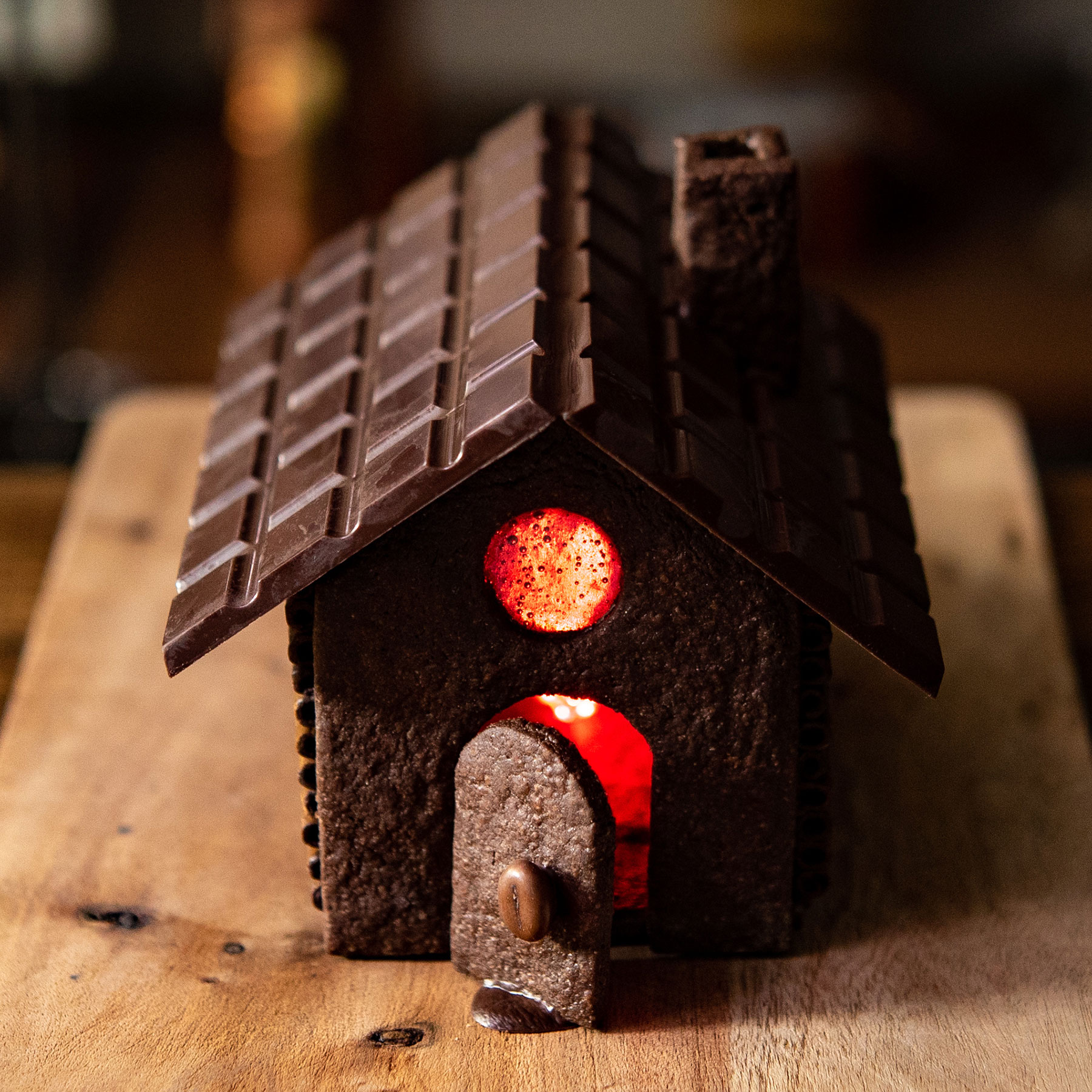 Chocolate Cacao チョコレートカカオ Seijin お菓子の家を設計からガチで作る 1 屋根の板チョコをベースに設計 屋根より少し小さめに床を作る 高さは適度に 2 紙に出力しダンボールと合わせカット 模型で確認 クッキーはバターを練りグラニュー糖