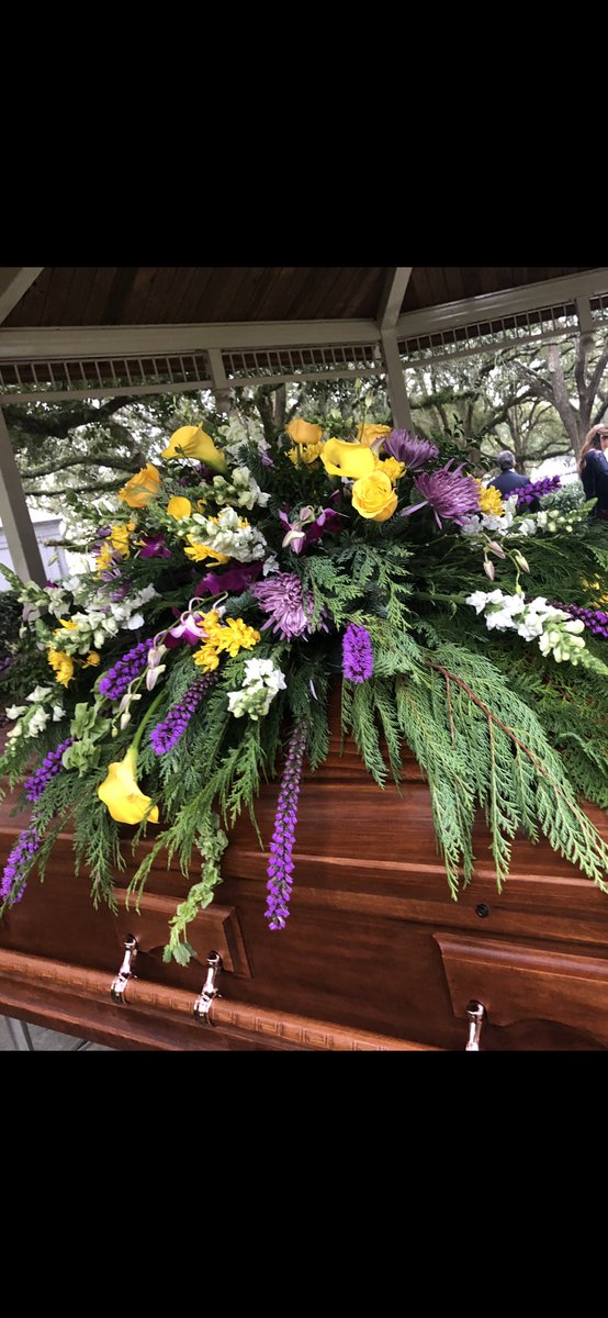 Shell Bell tweet media