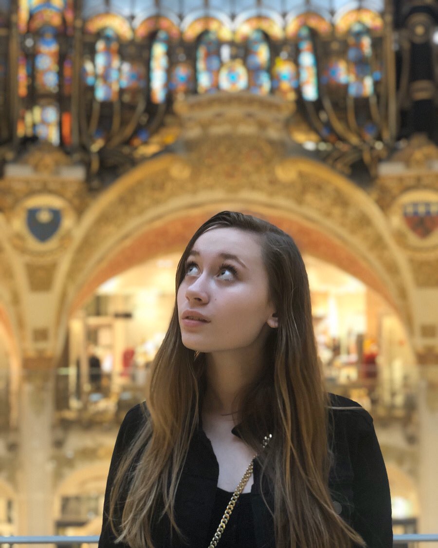 Someone take me back to Paris please