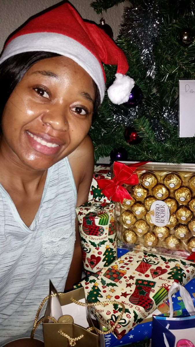PatienceTPM's tweet photo. Had an AWESOME Christmas 😍 😍...
.
.
.
Now I wait for year 2020 and see what it has in store for me 😋😋!!!
.
.
.
.
.
.
.
.
.
.
.
.
.

#love #smile #happinessisalifestyle #happiness #photography #peace #santa #santahat #gifts #ratethisshot #loner #christmastree #christmas2019 https://t.co/cMGCMXQ5pL