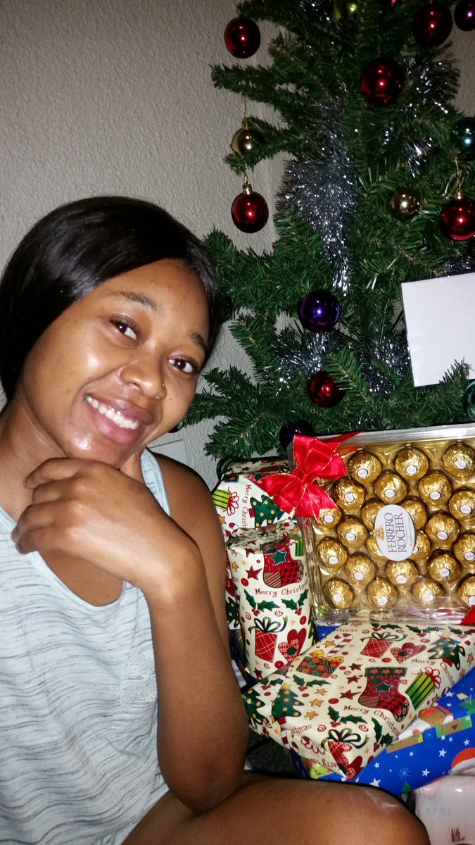 PatienceTPM's tweet photo. Had an AWESOME Christmas 😍 😍...
.
.
.
Now I wait for year 2020 and see what it has in store for me 😋😋!!!
.
.
.
.
.
.
.
.
.
.
.
.
.

#love #smile #happinessisalifestyle #happiness #photography #peace #santa #santahat #gifts #ratethisshot #loner #christmastree #christmas2019 https://t.co/cMGCMXQ5pL
