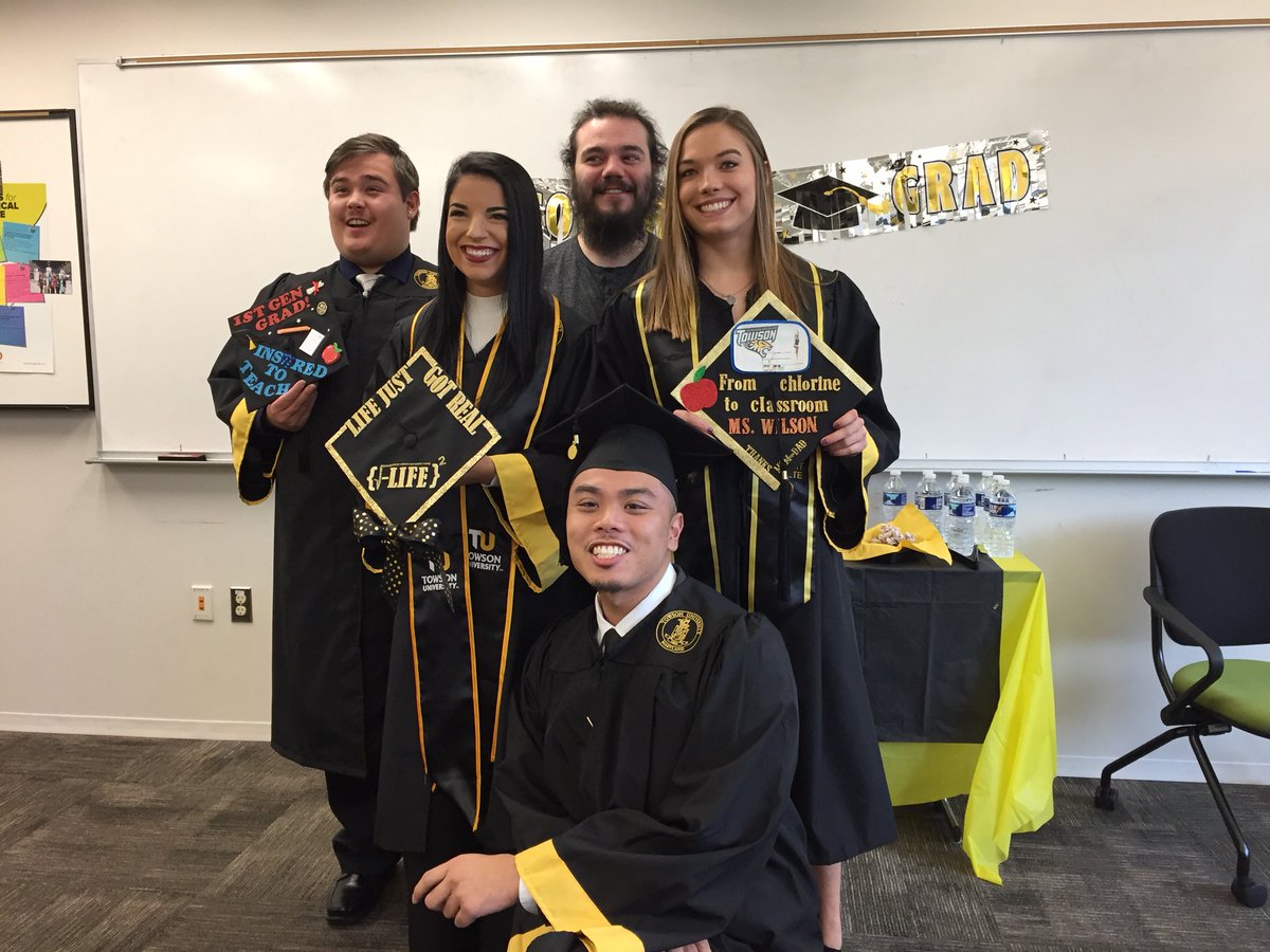 TowsonUTeach's tweet photo. Congratulations to our newest Towson UTeach graduates!  Best wishes for a Happy New Year to all our alumni!! https://t.co/hLs1oCJbKx