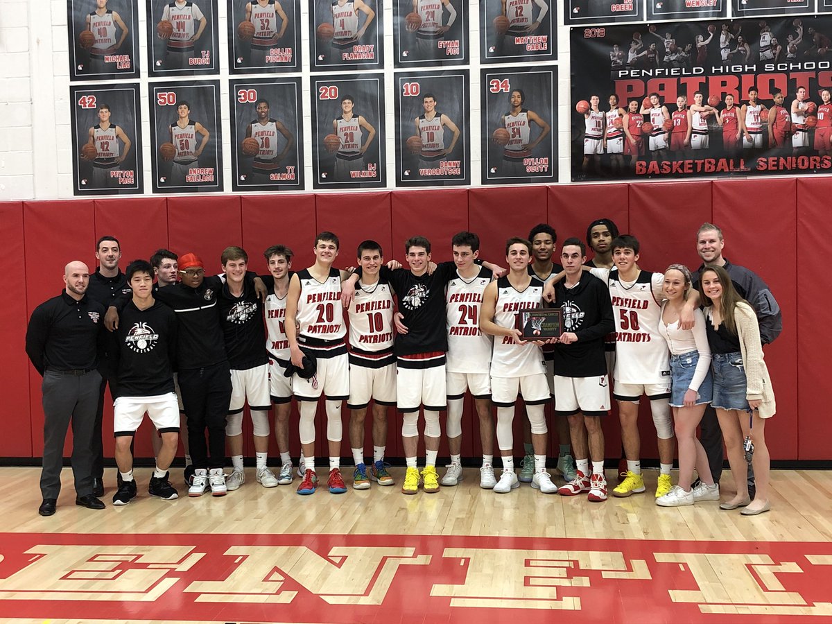 PenfieldBball's tweet photo. Great way to wrap up our Christmas tournament!  @PenfieldBball 76 -51 win over SOTA. Dyllon Scott with tournament MVP and @rj_wilkins with all tournament team honors! @PickinSplinters @PenfieldCSD @PHSBIRDHOUSE18 https://t.co/PmcPalwiGt