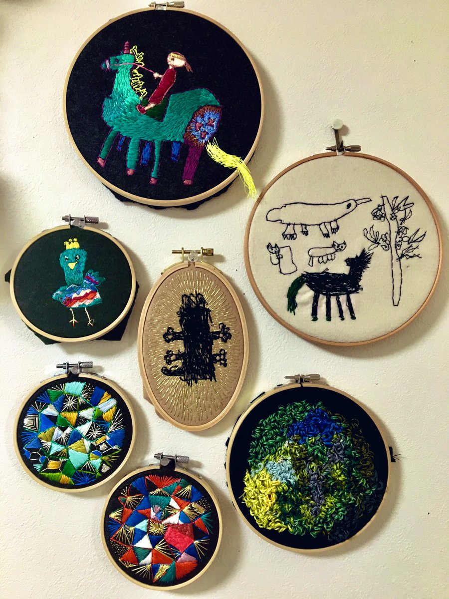 2019刺繍記録:壁に集った刺繍たち & 大崎梢さんの『本バスめぐりん。』カバー。作品数は少ないけどお気に入りの作れました? 