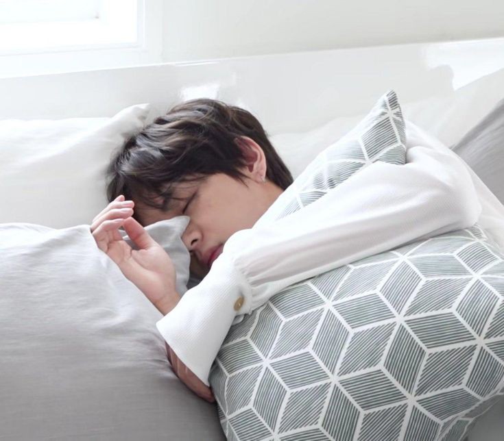 iluvmyself0903's tweet photo. "not only the sun shines, and not only me falling for you.

but the sun shines brightest, and i love you the most."

@BTS_twt 
#VoteTHPBTS https://t.co/JYhoSyEaLc