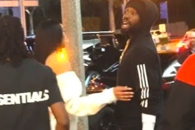 场外也暴躁！Beverley携性感女郎逛街与黑子互飙脏话，險些大打出手！-黑特籃球-NBA新聞影音圖片分享社區