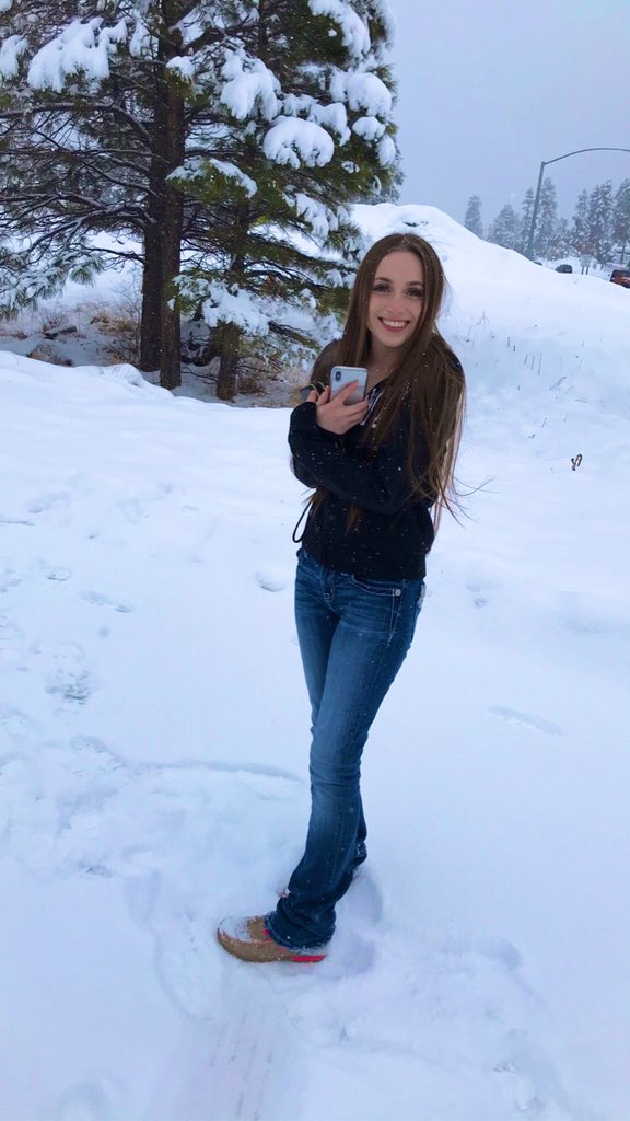 HunterJ___'s tweet image. Great trip up north with this cutie 😍