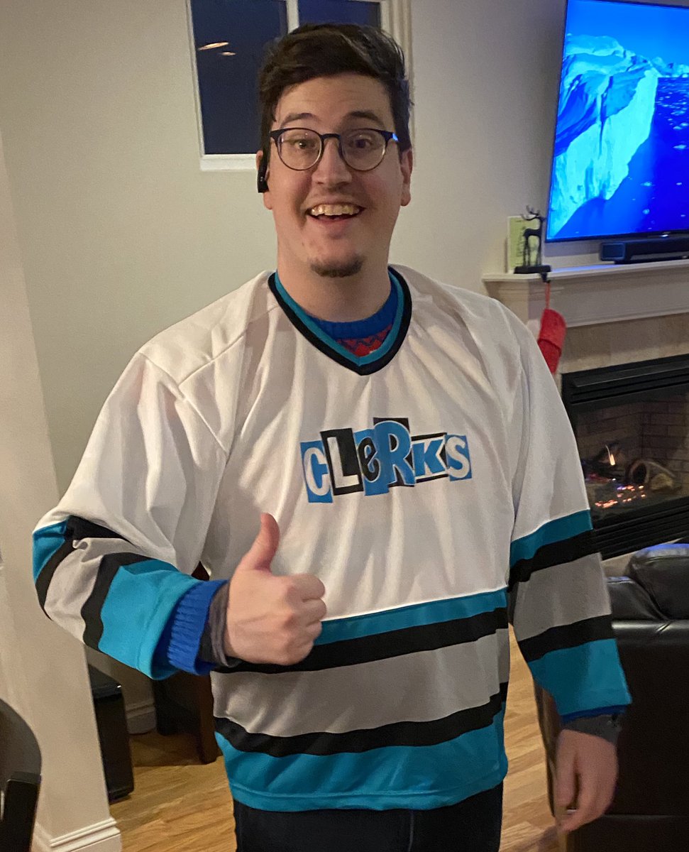 JigawattMcFly's tweet photo. Yooooo @ThatKevinSmith! My brother gifted me one hell of a sweater. I’ll see you on the roof of the Quik-Stop! 😄🏒🥅 https://t.co/Yn4PEw2L3f