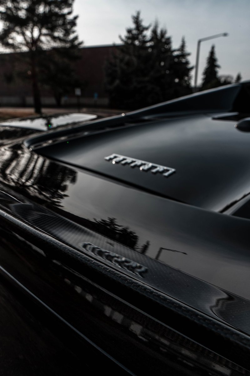 capturedbyankit's tweet photo. Love being able to drive dope cars and make them look even sexier #Ferrari https://t.co/aYlnMly2JT
