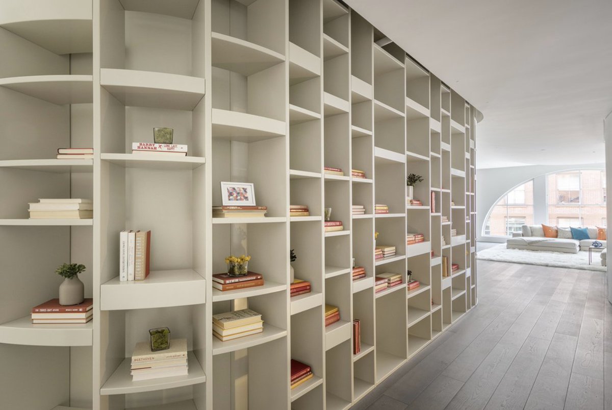 abettertripp's tweet photo. 10 tips for organizing your home like a pro https://t.co/Z23fpak2FY @seattletime #organization #hometips https://t.co/b2EFkW1BLM