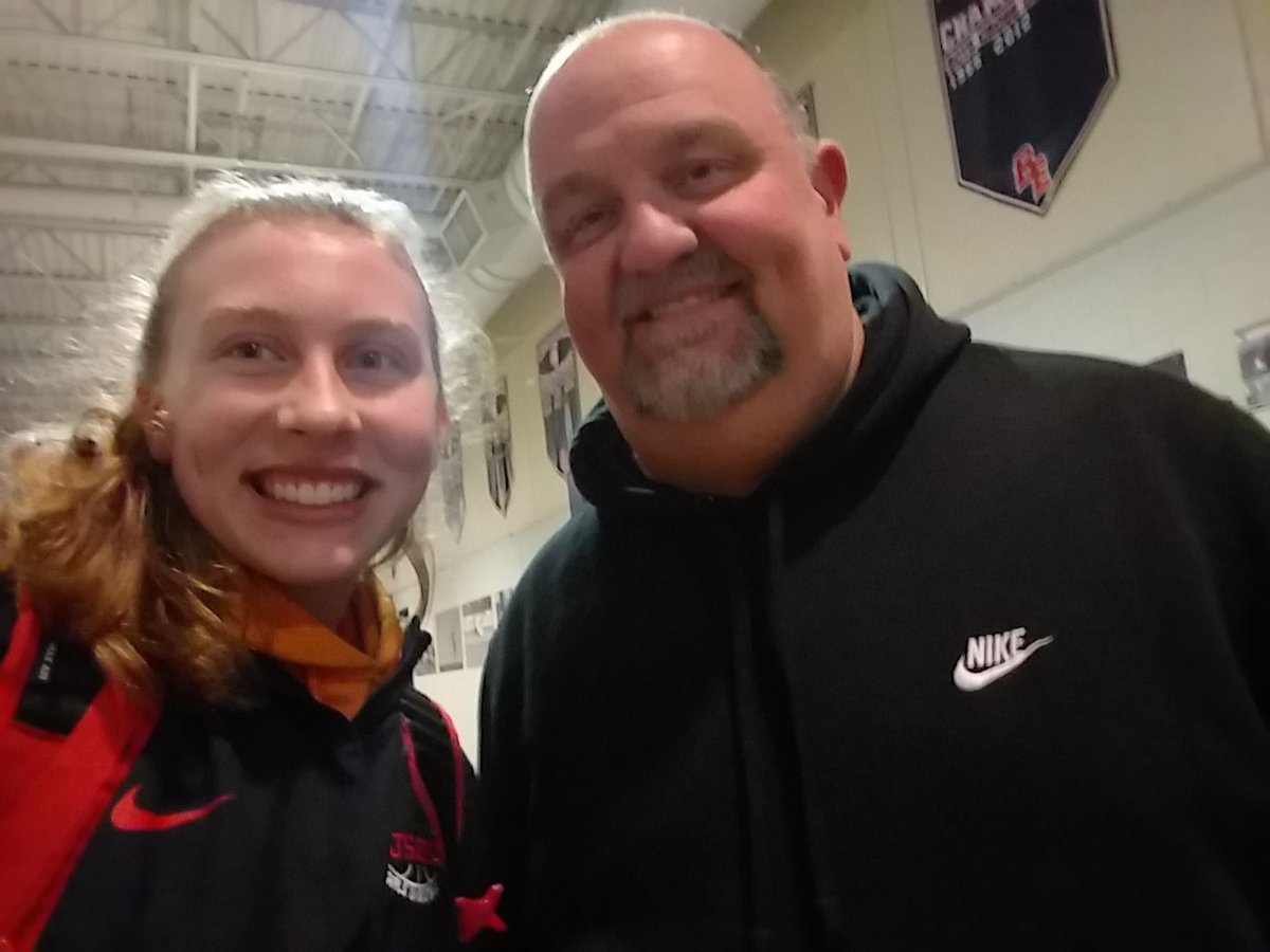 kurtsteffen30's tweet photo. Stop 1 of day 2 of the Christmas vacation BB tour was at Brookfield East to see former Eagle now Muskego junior @kennedyis13 and her Warrior teammates defeat the Spartans!
#neveradoubt #formercoachproud
#djfizzyizzy #perefectfromthefield
#keepworkinghard
#ontoConcordiaforme https://t.co/QAsHbmiVQ5