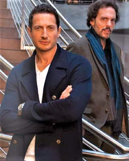 PiliTF's tweet photo. #Throwback to an old post from May 11, 2015
Via Artslandia #Grimm guest #SashaRoiz and #SilasWeirMitchell hit #PCS_Armory https://t.co/LNOawxZcyu