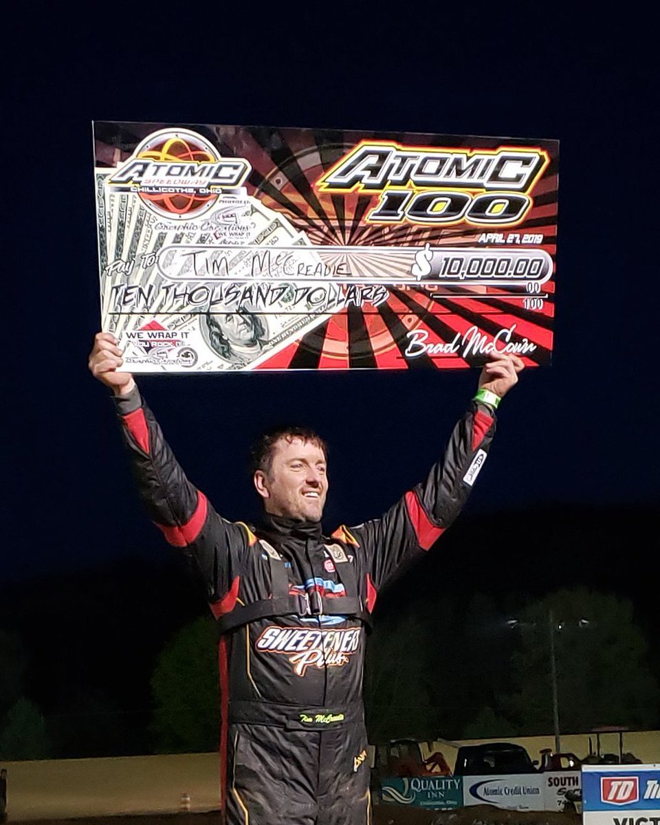 racepermedia's tweet photo. 2019 MOMENTS IN REVIEW: Early in 2019 @TimMccreadie teamed up with @k_rumley and slid behind the wheel of the Classic #6. It didn't take long to find victory lane as T-Mac won the #Atomic100 @AtomicSpeedway back in the Spring.
πΈ @RRoberts96 https://t.co/WicoDENI7p