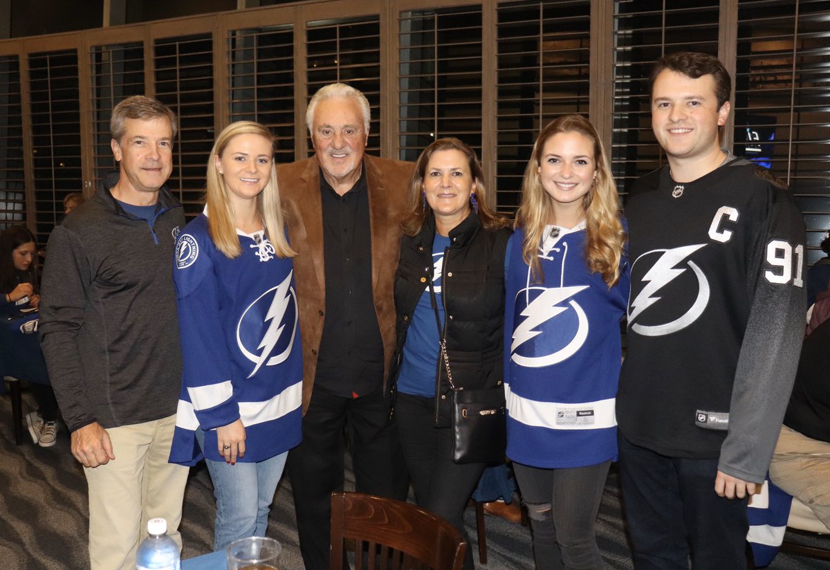 Phil Esposito tweet media