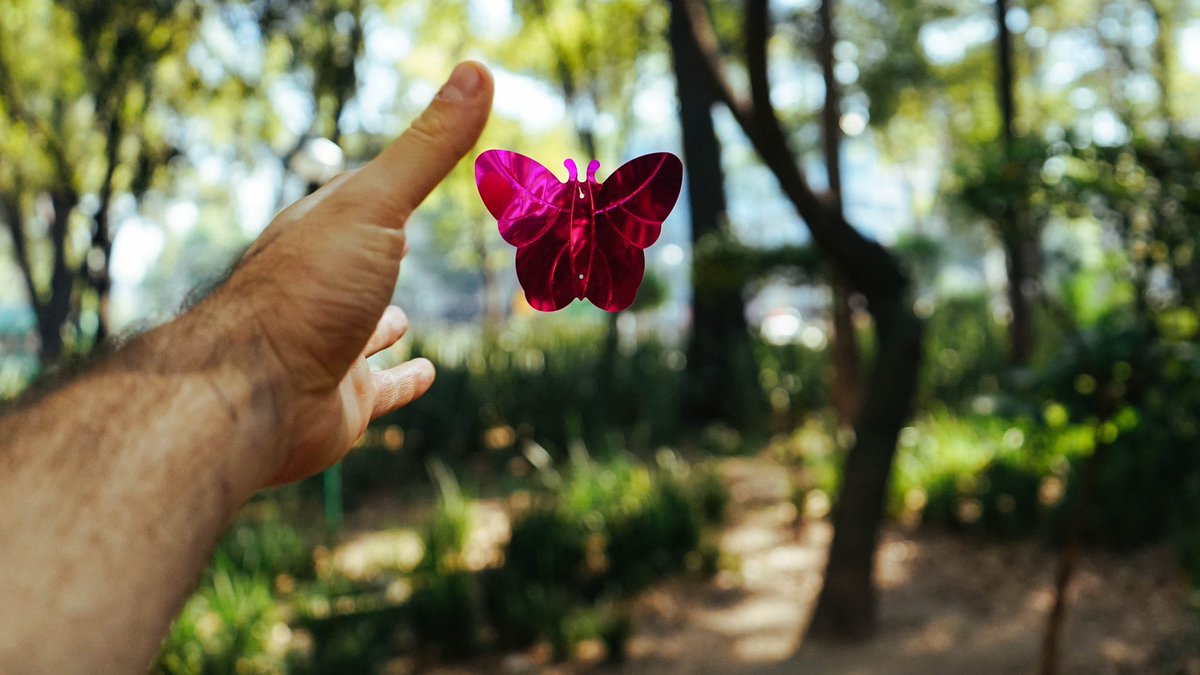 Niteblessing's tweet photo. May you give yourself time relinquish the burdens of last year, with its regrets, disappointments  and mistakes as well as its achievements and joys. Above all, may you be given grace not to quit but instead to rise again. Don’t give sorrow or despair the last word #niteblessing https://t.co/gukYThAZv2