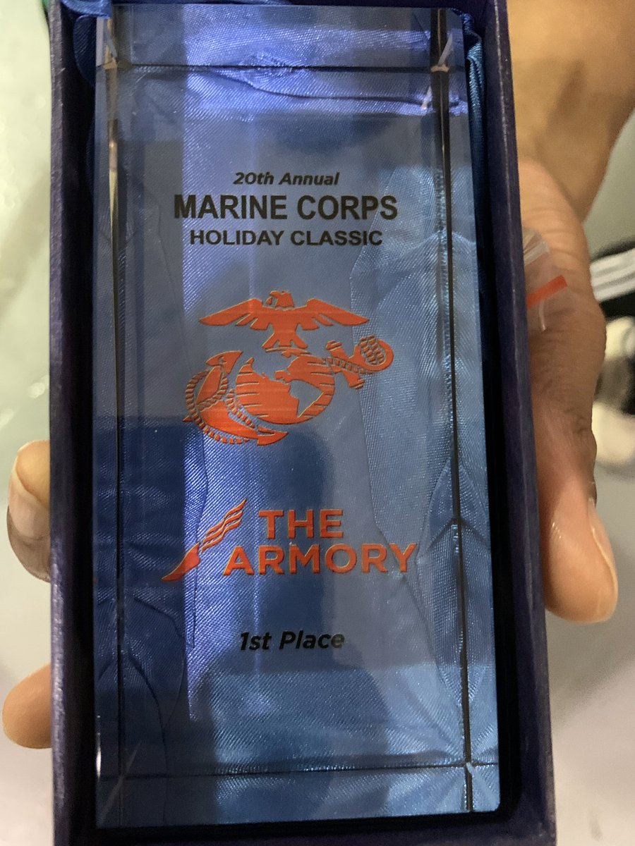 WTBoysTrack's tweet photo. Congrats goes out to the team of Jayden Greene, Sebastian Aseron, Julian Lawson/ Cole Kolodziej on their Victory in the 4x800 Meter Relay @ today’s Marine Corps Holiday Classic @ArmoryNYC with a great time of 8:13.30 🏆🥇🔥-Great job fellas! @njmilesplit  #TwpTrackExcellence https://t.co/9QvOe3BDAI