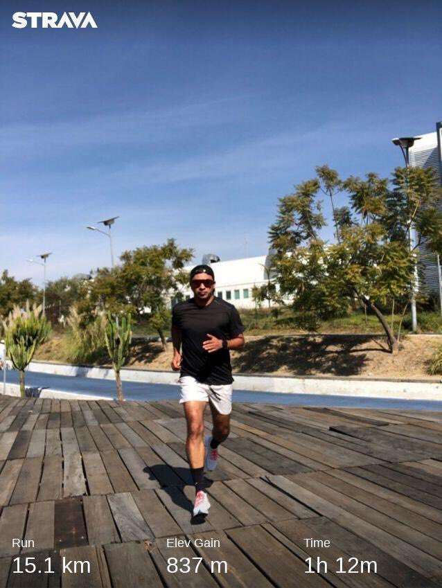 TortoiseRP's tweet photo. Hola señor sol, soy yo de nuevo! 😅
#RoadToLondon con calma que llevo prisa... #EasyPace #Training https://t.co/vTssK4Mivk