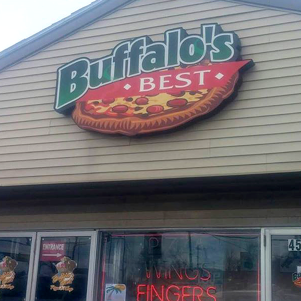 BBG2GO's tweet photo. We know that this week is going to be another short one b ut keep on track with our lunches and dinners to go at Buffalo's Best Pizza. https://t.co/SYnxv4bou1
