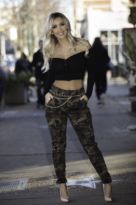 Vibin n&rsquo; thrivin ✨ @fashionnova fit  ⁣ 📸 @tony03132805  #elevatedcasual #camopants #novababes #fashionnovafit<a class="tags" target="_blank" title="On Twitter" href="/?out=eyJ0eXAiOiJKV1QiLCJhbGciOiJIUzUxMiJ9.eyJpYXQiOjE3MjA5MDMxODksImlzcyI6InR3cG9ybnN0YXJzLmNvbSIsIm5iZiI6MTcyMDkwMzE4OSwiZXhwIjoxNzUyNDM5MTg5LCJyZWRpcmVjdF91cmwiOiJodHRwczovL3R3aXR0ZXIuY29tL2Zhc2hpb25ub3ZhIn0.w8F5m8dITZVoezcHHuQChqKmz2J39InLGHrv93WO8XW-jaB-3QtfGbZDT7gG1tQVVK4SynfLj6rZvrl7nDBRxg">@fashionnova</a><a class="tags" target="_blank" title="On Twitter" href="/?out=eyJ0eXAiOiJKV1QiLCJhbGciOiJIUzUxMiJ9.eyJpYXQiOjE3MjA5MDMxODksImlzcyI6InR3cG9ybnN0YXJzLmNvbSIsIm5iZiI6MTcyMDkwMzE4OSwiZXhwIjoxNzUyNDM5MTg5LCJyZWRpcmVjdF91cmwiOiJodHRwczovL3R3aXR0ZXIuY29tL3RvbnkwMzEzMjgwNSJ9.S9YNkm-aW9V5qFgEta-Gy-DoEVSM-2PiUtC2EDb9S_V4rlCBOc_pL-D2dNtvzT8fCTdCxx8BtjUOXCn37b6YAg">@tony03132805</a><a href="/tag/elevatedcasual"class="tags">#elevatedcasual</a><a href="/tag/camopants"class="tags"><span>#camopants</span></a><a href="/tag/fashionnovafit"class="tags"><span>#fashionnovafit</span></a><a href="/tag/novababes"class="tags"><span>#novababes</span></a>