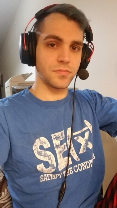 I'm going to keep this AP statistics shirt from high school forever https://t.co/6ZgRhkpJSj