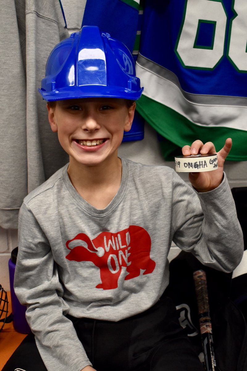 EaganSCG's tweet photo. On day 2 We have A WIN!! C Green won against Champlin Park SQC 5-2! Great team work and Hustle Dudes!! 

🚨🚨🎖#39 McKenzie-Rose (SH)
🚨🎖#28 Meisinger 
🚨 #36 Eisen
🚨 #46 Myers
🎖 #44 Ryan

#68 Kent Keller with the Game Puck and Patric’s Hat! Showing them off PROUDLY! https://t.co/N93y3EfAGi