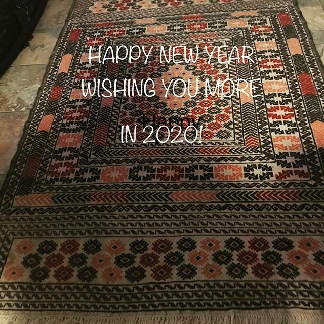 vivitherapy's tweet photo. A MAGIC CARPET RIDE into 2020...wishing you more love generosity spontaneity health empathy comfort community time for yourself time for others security money laughter friendship kindness massage desire to improve whatever you want  Catch your ride to everything possible in … https://t.co/KZOaNtO8vj