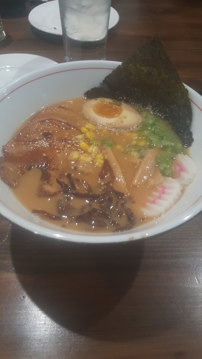 Had a busier day today: walked around Central Park and Times Square, went skating at the Rockefeller Center, and then went for drinks at the St. Regis. Also went to Bo's bagels and had some good ramen from Oki poke and ramen!