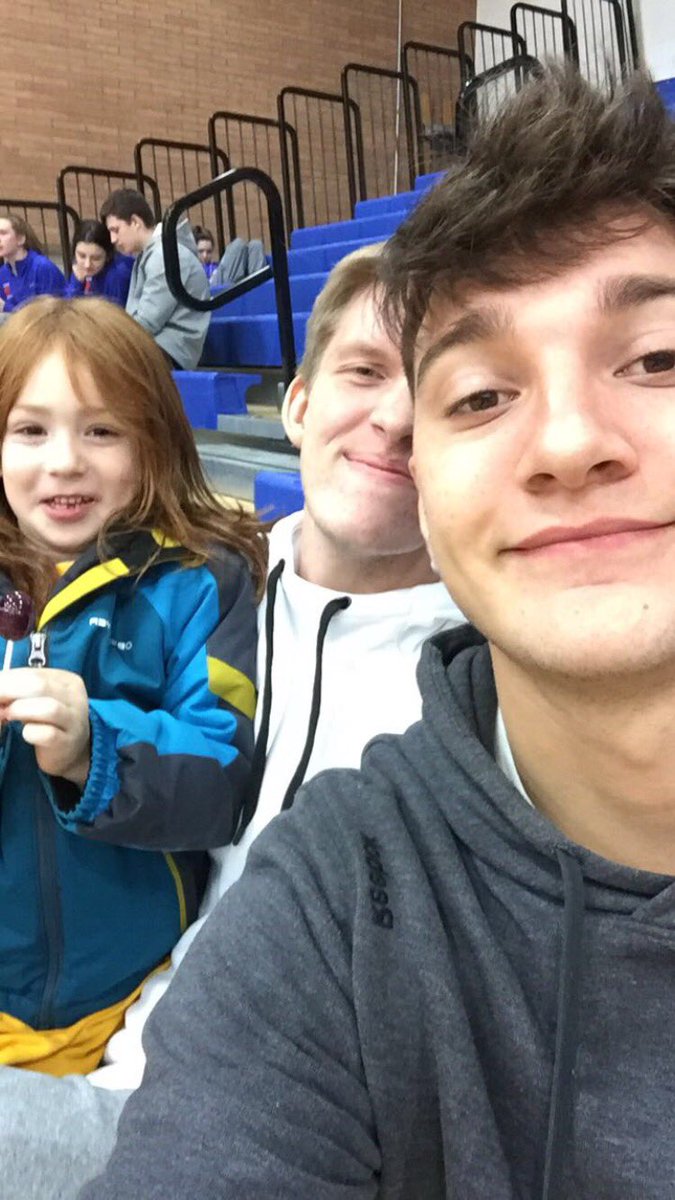 Happy birthday to my fellow wonder twin <a href="/HunterHickman8/">Hunter Hickman</a> .