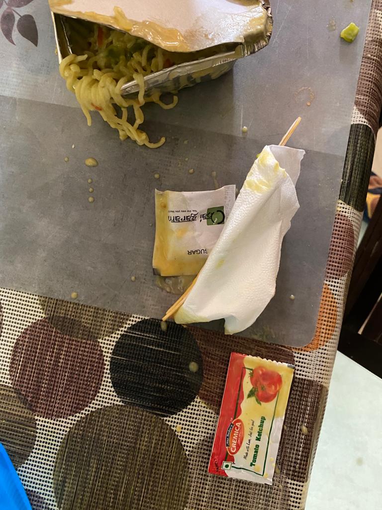 DebashishTech's tweet photo. Ordered food from zomato(ord-1762478640 ) and the food came all spilled. Didnt even received full refund. This is how they are looting customers. Support service don't provide option to call.Well it is not matter of money but matter of trust.#scam @deepigoyal @ZomatoIN @Zomato https://t.co/1DhJ0C1vcb