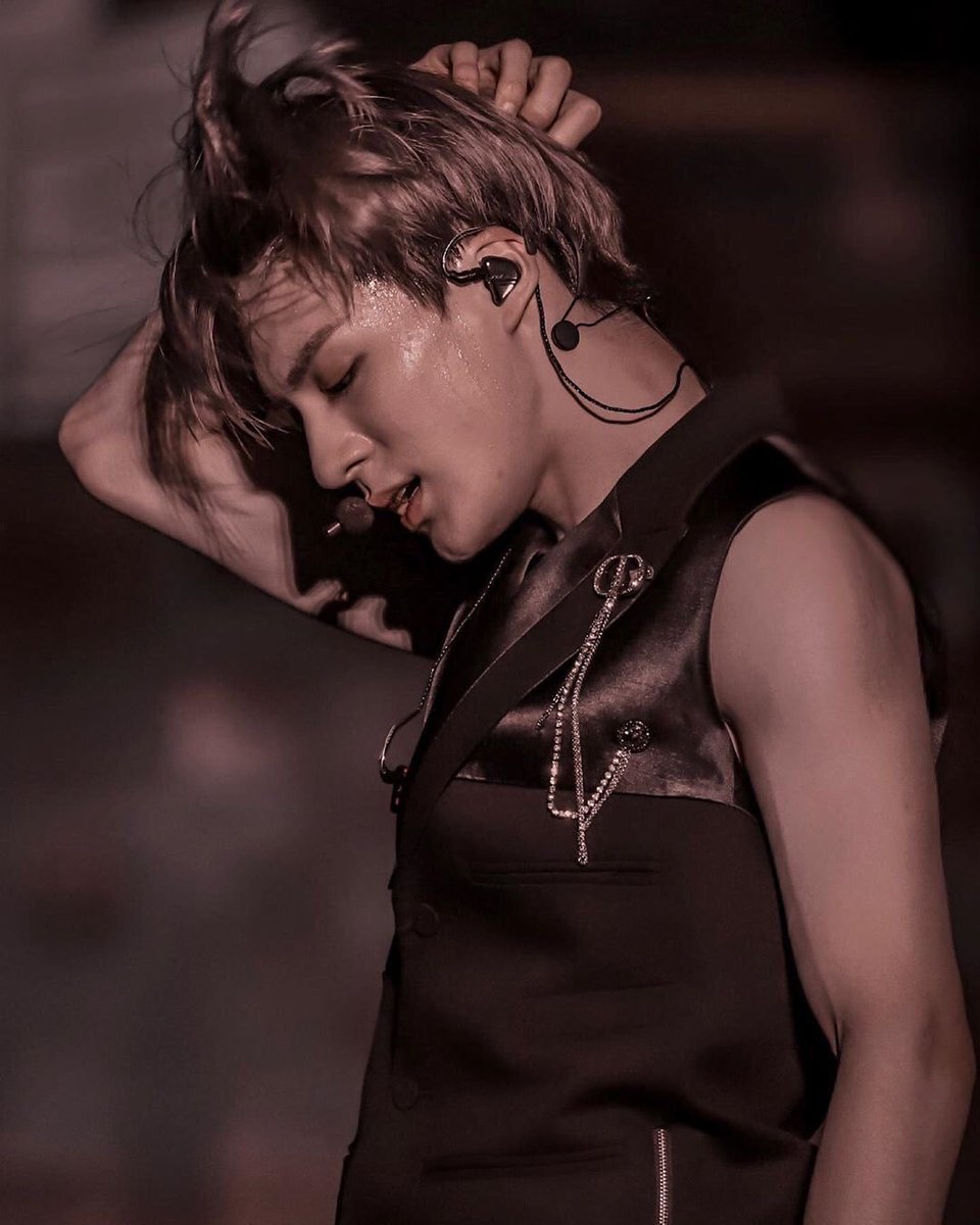 leemarktuan tweet media