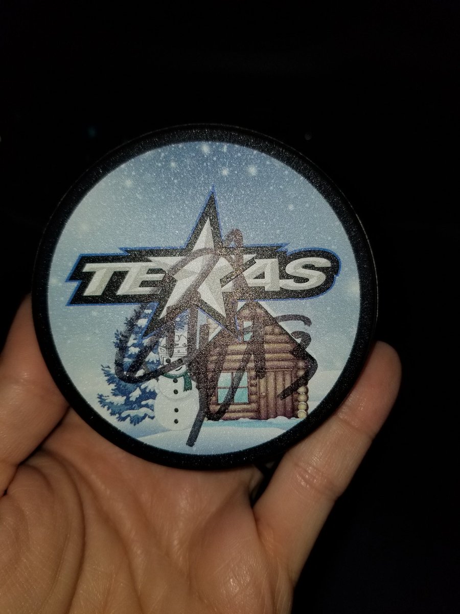 mdecker1974's tweet photo. @TexasStars Got him a puck too! But whose signature is this?? https://t.co/tjl6CI3pDg
