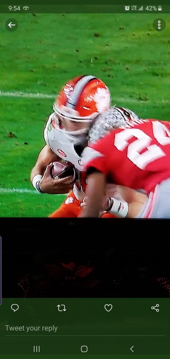 Christopher Williams tweet media