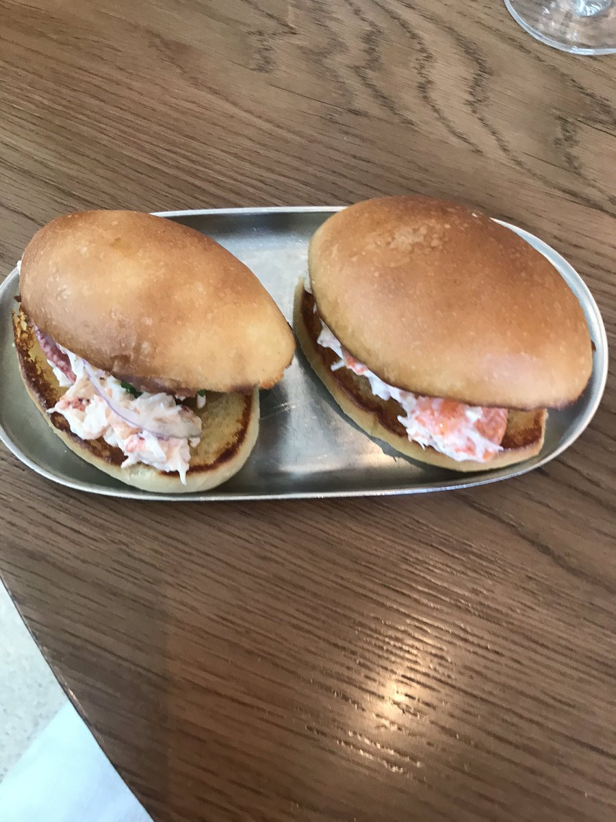 1000giggles's tweet photo. #IsThisTheDishOfTheDecade   🦞 🥯 #supernormal #FlindersStreet  #YesChef  👨‍🍳 👩‍🍳 #SimplySensational #EarlyBirthdayLunchFor #BellaT 🤓🙌 https://t.co/Yue2MtnzdA