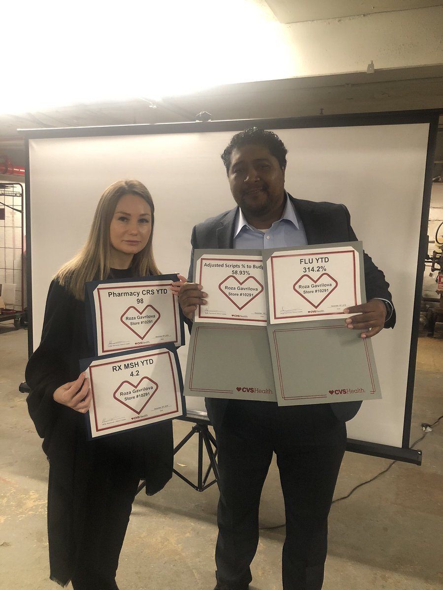 jlowry37's tweet photo. Ending the year recognizing some great leaders. Thank you for all you do day in and day out...D4 ready to turn the heat up in 2020..
#themightyR70 #D4brooklynstrong https://t.co/lYPR4aKkbV